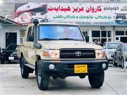 تۆیۆتا لاند کرۆزەر ٧٠ پیکاپ